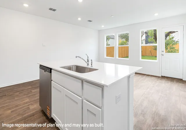 Photo 3 of Sale Pending at 4722 Beryl Loop, San Antonio, TX 78222 | MLS# 1937148 | Listing updated on 2026-03-23