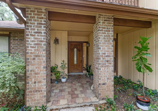 Photo 3 of Sale Pending at 7111 Ranch Hl, San Antonio, TX 78250 | MLS# 1937220 | Listing updated on 2026-03-13