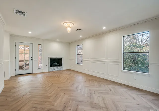 Photo 2 of Sale Pending at 11425 Mission Tr, San Antonio, TX 78230 | MLS# 1937241 | Listing updated on 2026-03-13