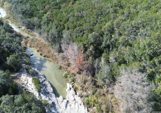 Photo 4 of Land for sale at 9817 Park, Helotes, TX 78023 | MLS# 1937314 | Listing updated on 2026-05-27