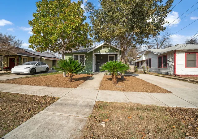 3rd image of 523 Devine, San Antonio, TX 78210 | MLS# 1937325