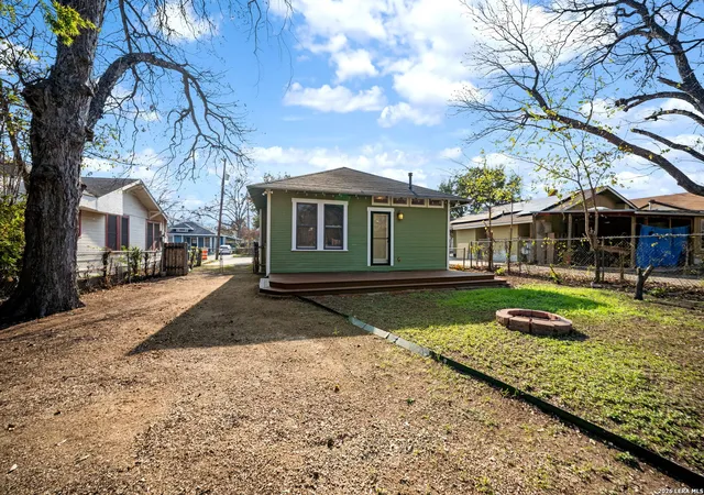 32nd image of 523 Devine, San Antonio, TX 78210 | MLS# 1937325