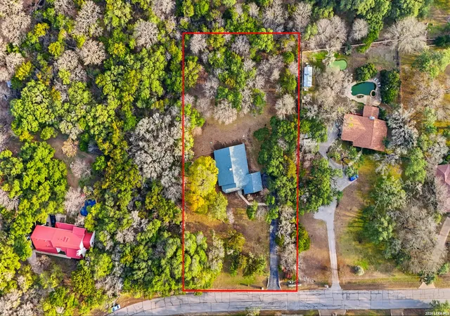 Photo 3 of Single family home for sale at 25518 Hazy Hollow, San Antonio, TX 78255 | MLS# 1937338 | Listing updated on 2026-02-27