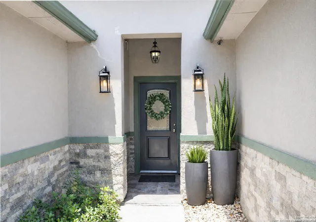 Photo 3 of Single family home for sale at 9527 Butterfly Bend, San Antonio, TX 78224 | MLS# 1937348 | Listing updated on 2026-02-08