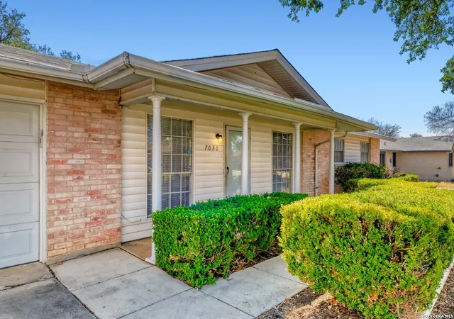Photo 3 of Sale Pending at 7030 Grand Valley St, San Antonio, TX 78242 | MLS# 1937366 | Listing updated on 2026-02-18