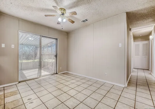 Photo 4 of Sale Pending at 7030 Grand Valley St, San Antonio, TX 78242 | MLS# 1937366 | Listing updated on 2026-02-18