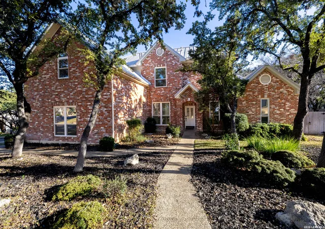 Photo 1 of Sale Pending at 8506 Fairway Trl, Boerne, TX 78015 | MLS# 1937410 | Listing updated on 2026-02-12