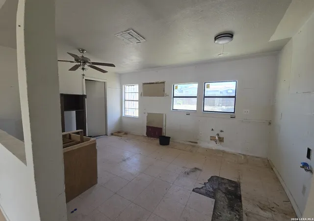 4th image of 8502 Sweet Maiden, San Antonio, TX 78242 | MLS# 1937412