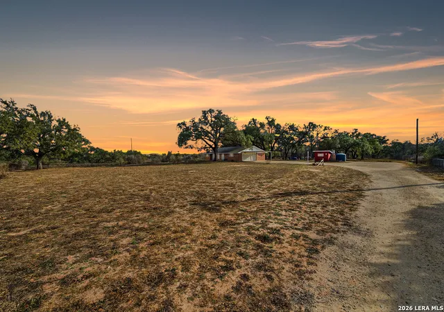 Photo 3 of Sale Pending at 374 Vine Rd, San Antonio, TX 78264 | MLS# 1937416 | Listing updated on 2026-03-03