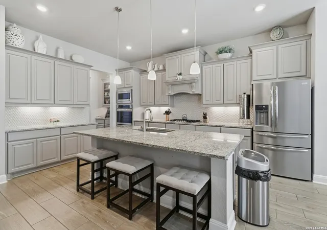 Photo 1 of Sale Pending at 27034 Daffodil Pl, Boerne, TX 78015 | MLS# 1937440 | Listing updated on 2026-02-17