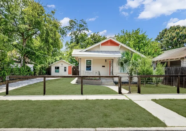 1st image of 1108 Center, San Antonio, TX 78202 | MLS# 1937492