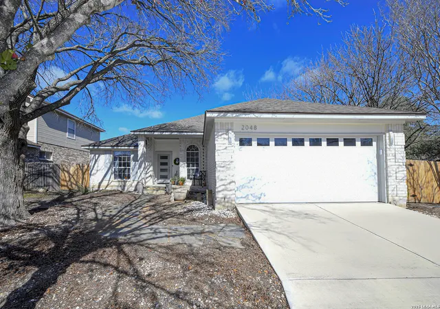 Photo 3 of Sale Pending at 2048 Cyn Vista, San Antonio, TX 78247 | MLS# 1937509 | Listing updated on 2026-02-10