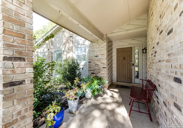 2nd image of 13738 Wilderness Pt, San Antonio, TX 78231 | MLS# 1937519