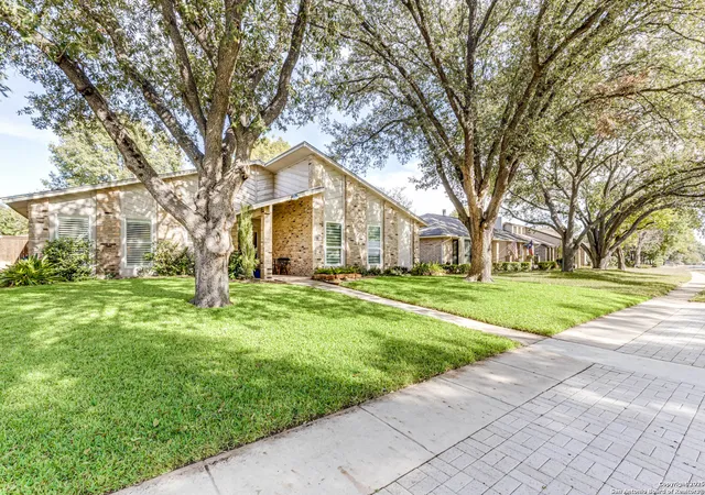 37th image of 13738 Wilderness Pt, San Antonio, TX 78231 | MLS# 1937519