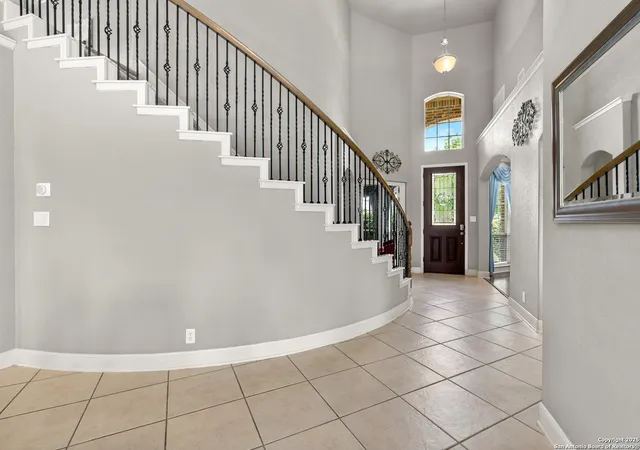 Photo 3 of Single family home for sale at 10500 Hunter Heights, Schertz, TX 78154 | MLS# 1937536 | Listing updated on 2026-03-24