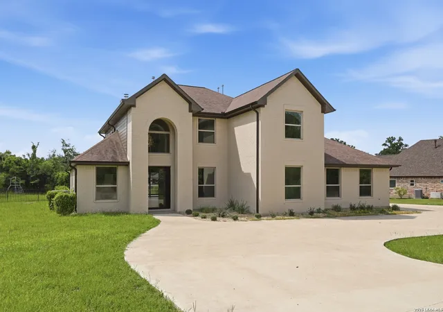 Homes for sale in Iola, TX | 10024 Lancaster, Iola, TX 77861 | MLS# 1937554