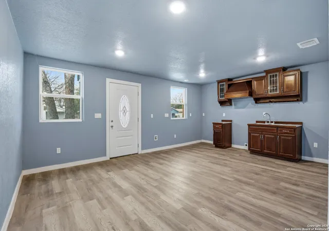 Photo 2 of Single family home for sale at 3528 S Laredo, San Antonio, TX 78207 | MLS# 1937579 | Listing updated on 2026-02-09
