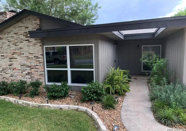 2nd image of 518 Shin Oak, Live Oak, TX 78233 | MLS# 1937580