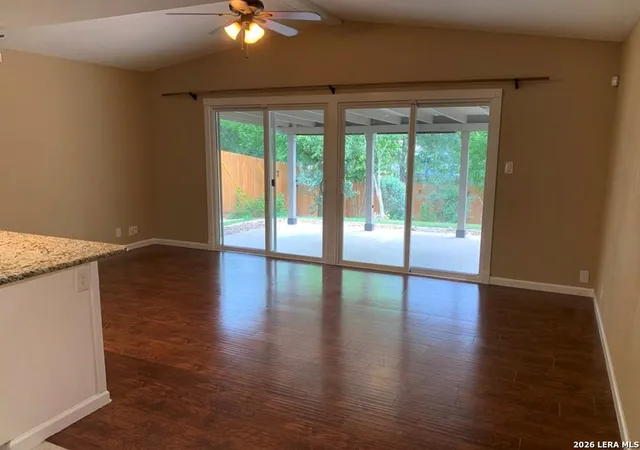 Photo 3 of Sale Pending at 518 Shin Oak, Live Oak, TX 78233 | MLS# 1937580 | Listing updated on 2026-05-19