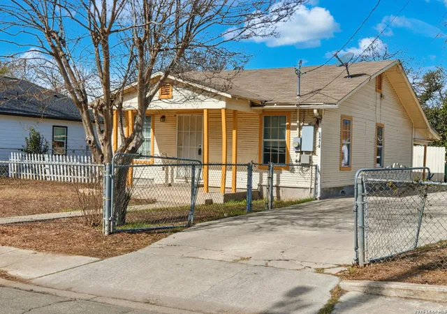 Photo 2 of Sale Pending at 1441 Crystal, San Antonio, TX 78211 | MLS# 1937582 | Listing updated on 2026-03-16