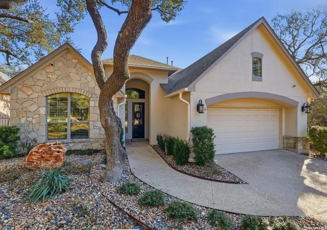 Photo 3 of Sale Pending at 26 Roseheart, San Antonio, TX 78259 | MLS# 1937596 | Listing updated on 2026-02-23