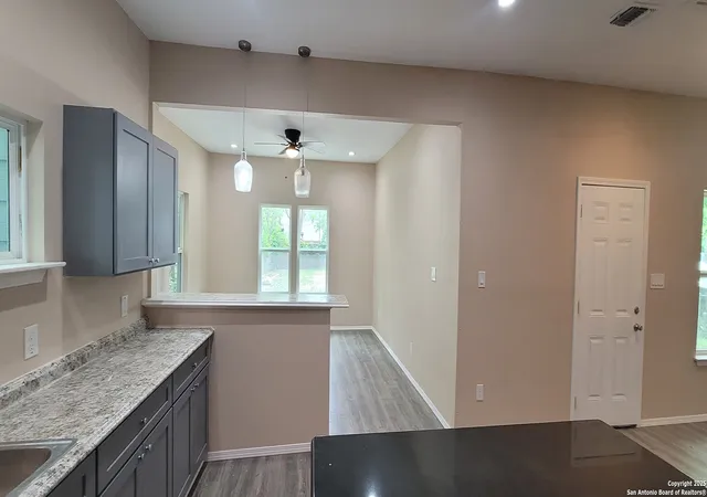 Photo 4 of Single family home for sale at 127 Orange, San Antonio, TX 78214 | MLS# 1937661 | Listing updated on 2026-04-07
