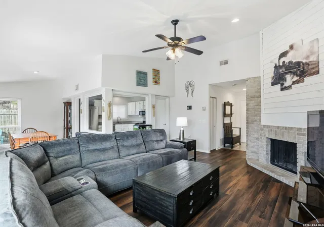 Photo 4 of Single family home for sale at 10303 Windburn Trail, Converse, TX 78109 | MLS# 1937671 | Listing updated on 2026-05-18