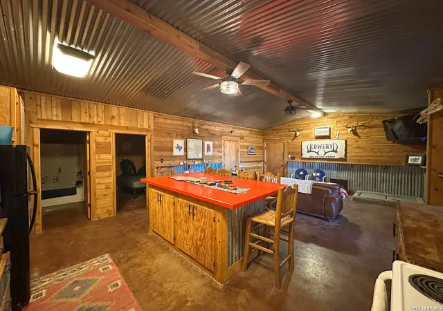 Photo 3 of Sale Pending at 3888 Cr 321, San Diego, TX 78384 | MLS# 1937711 | Listing updated on 2026-04-03
