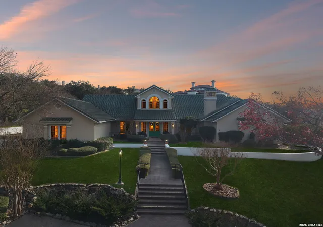Photo 3 of Sale Pending at 12 Vineyard Dr, San Antonio, TX 78257 | MLS# 1937717 | Listing updated on 2026-03-25