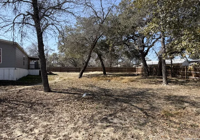 Photo 4 of Manufactured home for sale at 4811 Treebark Ln, Elmendorf, TX 78112 | MLS# 1937724 | Listing updated on 2026-03-11