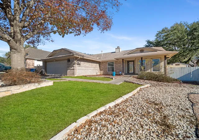 Photo 2 of Sale Pending at 3005 Morning Trl, San Antonio, TX 78247 | MLS# 1937739 | Listing updated on 2026-04-02