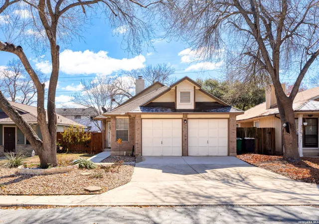 Photo 1 of Sale Pending at 4334 Knollshire, San Antonio, TX 78247 | MLS# 1937792 | Listing updated on 2026-03-19