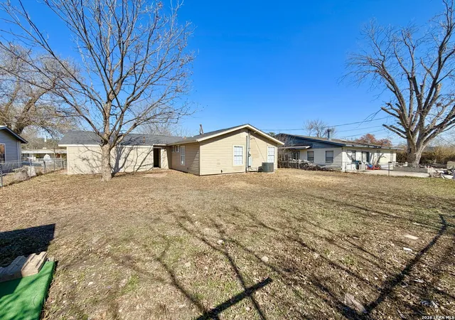 15th image of 7626 Muleshoe, San Antonio, TX 78227 | MLS# 1937824