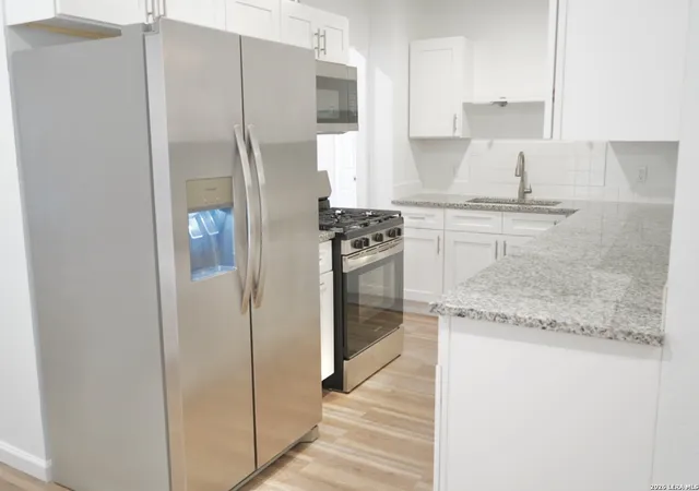 2nd image of 7626 Muleshoe, San Antonio, TX 78227 | MLS# 1937824