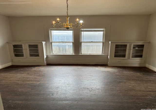 4th image of 318 Devine St, San Antonio, TX 78210 | MLS# 1937971