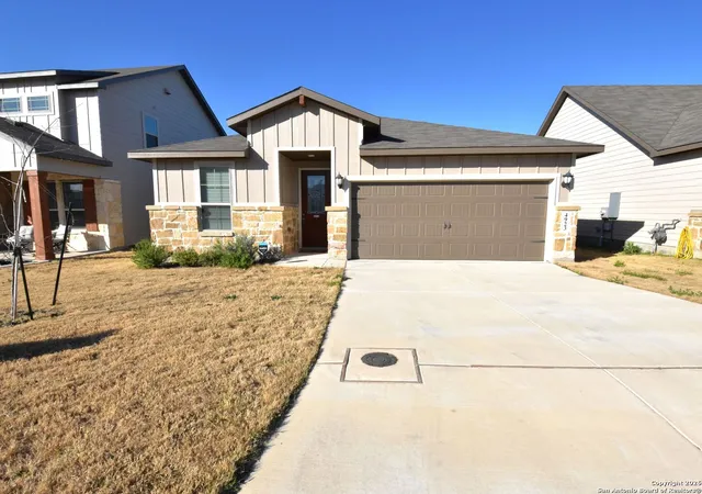 Homes for sale in Saint Hedwig, TX | 4923 Ranahan Pass, Saint Hedwig, TX 78152 | MLS# 1937999