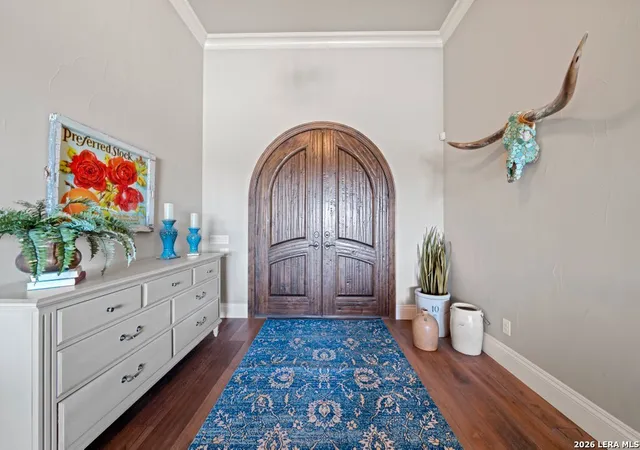Photo 2 of Single family home for sale at 538 Oak Shores Dr, Canyon Lake, TX 78133 | MLS# 1938145 | Listing updated on 2026-02-12