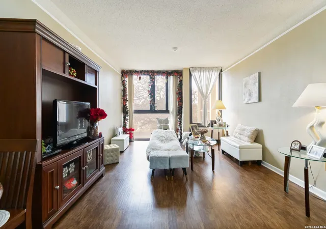 2nd image of 7701 Wurzbach #308, San Antonio, TX 78229 | MLS# 1938147