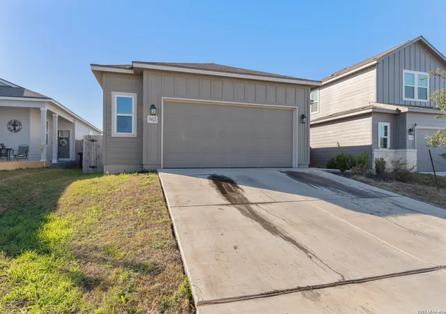 Photo 2 of Single family home for sale at 5922 Marble Caverns, San Antonio, TX 78222 | MLS# 1938151 | Listing updated on 2026-06-03