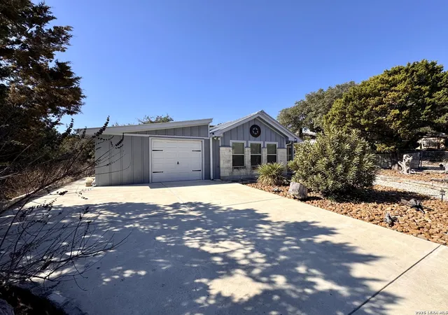 2nd image of 2266 Stagecoach, Canyon Lake, TX 78133 | MLS# 1938155
