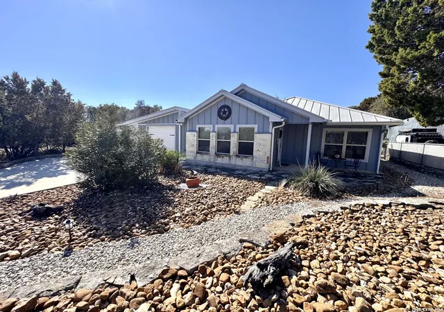 4th image of 2266 Stagecoach, Canyon Lake, TX 78133 | MLS# 1938155