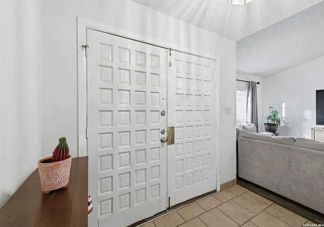 5th image of 1206 Hayloft Ln, San Antonio, TX 78245 | MLS# 1938208