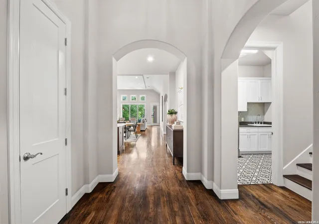 Photo 4 of Sale Pending at 612 Ogden, San Antonio, TX 78209 | MLS# 1938398 | Listing updated on 2026-05-01