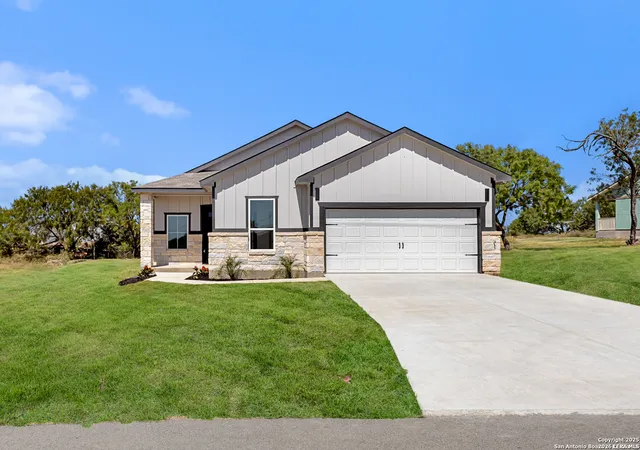 Photo 1 of Sale Pending at 133 Flor Del Sol, San Antonio, TX 78207 | MLS# 1938407 | Listing updated on 2026-04-13