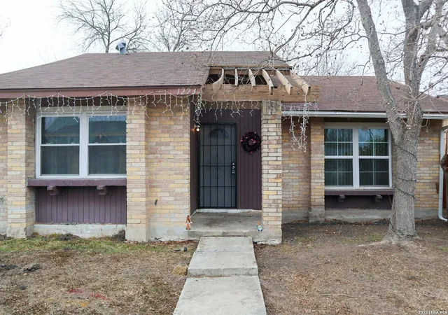 2nd image of 1223 Longmont, San Antonio, TX 78245 | MLS# 1938447