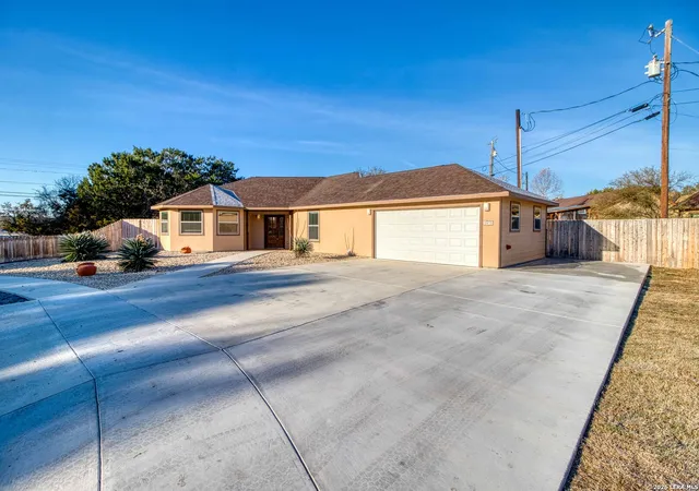 3rd image of 1846 White Tail, Bandera, TX 78003 | MLS# 1938471