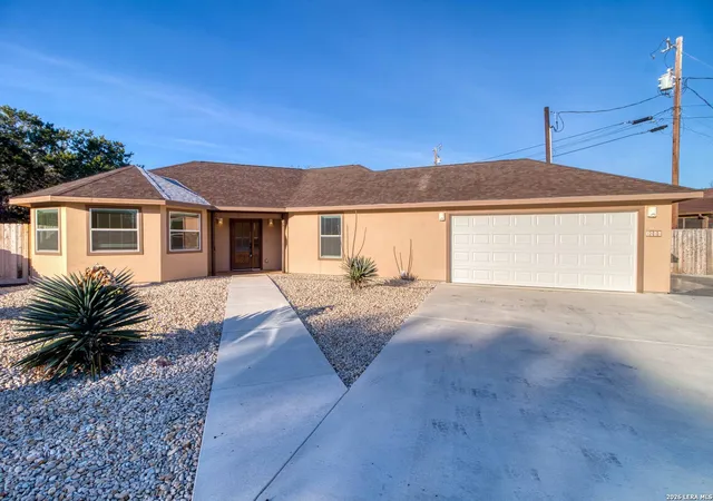 1st image of 1846 White Tail, Bandera, TX 78003 | MLS# 1938471