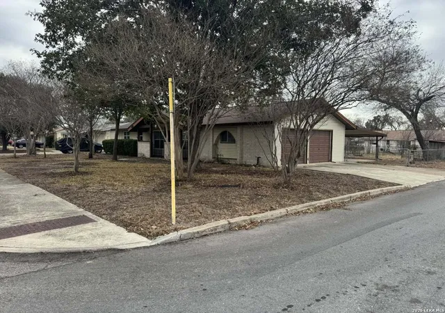 Photo 2 of Single family home for sale at 7170 Rolling Hills, San Antonio, TX 78227 | MLS# 1938521 | Listing updated on 2026-09-15