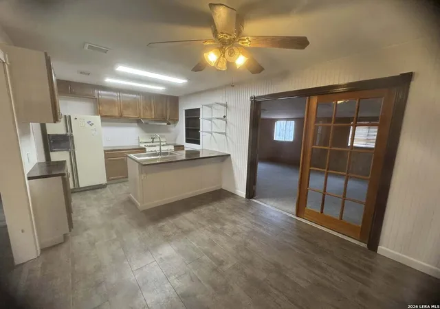 Photo 4 of Single family home for sale at 7170 Rolling Hills, San Antonio, TX 78227 | MLS# 1938521 | Listing updated on 2026-09-15