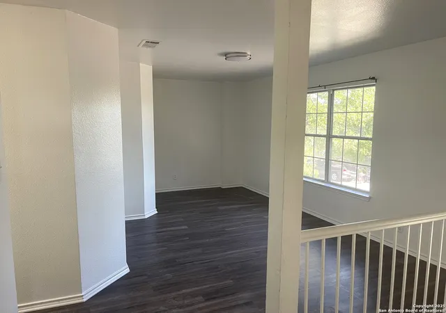Photo 4 of Single family home for sale at 7126 Lynn Lake, San Antonio, TX 78244 | MLS# 1938591 | Listing updated on 2026-04-04